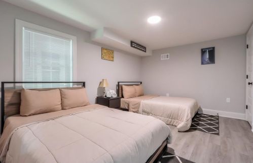 390 Holderness St, Atlanta GA 30310-1706 exterior