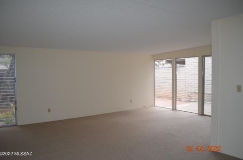 5701 Glenn St, Tucson AZ 85716-2236 exterior