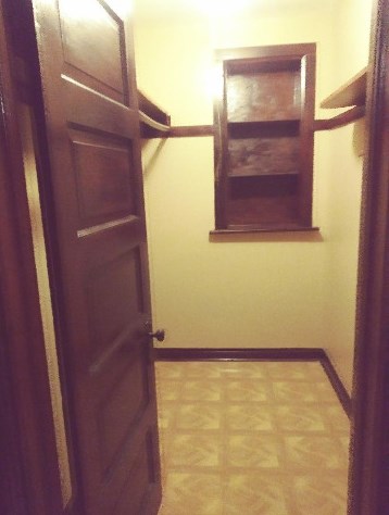 2743 Avers Ave, Chicago IL 60805-1436 exterior