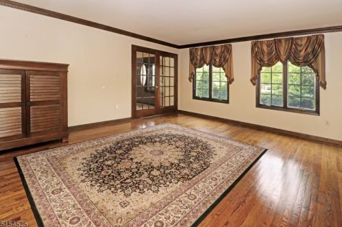 14 Marlin Dr, Whippany NJ exterior