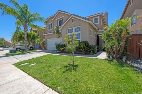 3944 Bluff St, Perris, CA 92571-7349