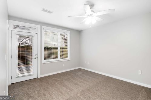 1269 Mackintosh Park, Atlanta GA 30318-4172 exterior