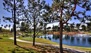 2444 Aquasanta, Tustin CA  92782-1103 exterior