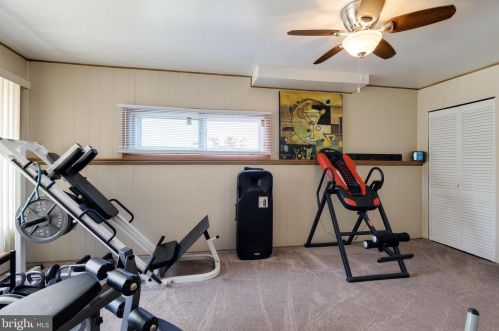 215 Ridgely Rd, Glen Burnie MD 21061-4513 exterior