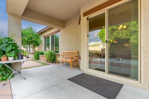 1461 Carriage Ln, Chandler AZ 85224-1103 exterior