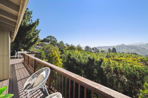 331 Lowell Ave, Mill Valley CA 94941-3845 exterior