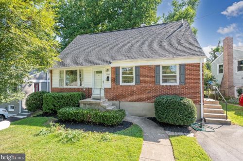 3915 Lantern Dr, Silver Spring, MD 20902-2321