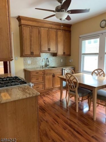 157 Chestnut St, Montclair NJ  07042-2945 exterior