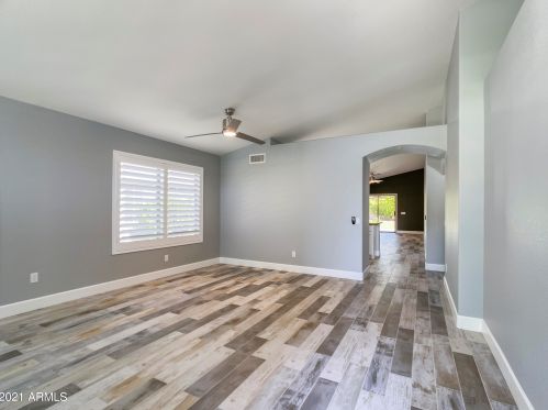 1492 Blue Ridge Way, Chandler AZ  85248-5512 exterior