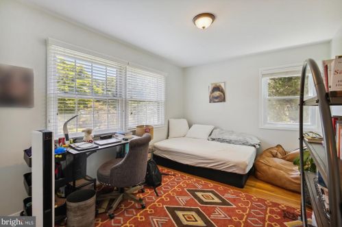 11706 Enid Dr, Rockville MD 20854-3454 exterior