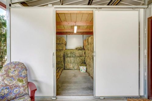 38200 De Portola Rd, Temecula CA 92592-8968 exterior