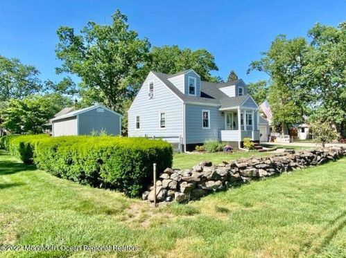 54 Fifth St, Old Bridge NJ exterior