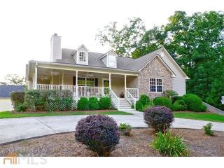 3596 Phoenix Cove Dr, Gainesville, GA 30506-4669