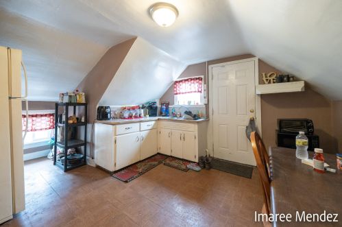 1125 Rathbone St, Wyoming MI exterior