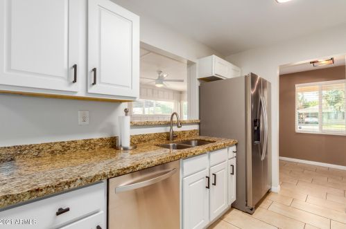 701 Del Rio St, Chandler AZ  85225-3903 exterior