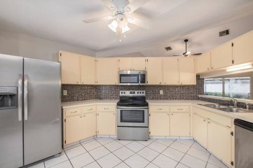 15124 Nighthawk Dr, Tampa, FL 33625-1520