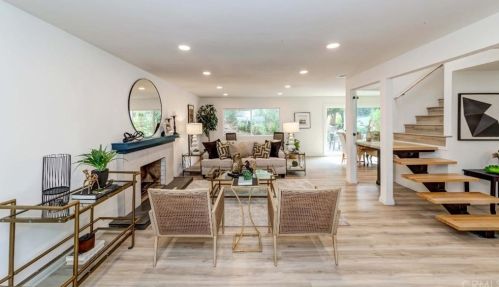 2017 Las Lanas Ln, Fullerton CA  92833-1706 exterior