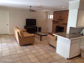 5321 Ridgelawn Dr, Dallas TX  75214-2034 exterior