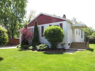 1436 Boston Ave, Joliet, IL 60435-3735