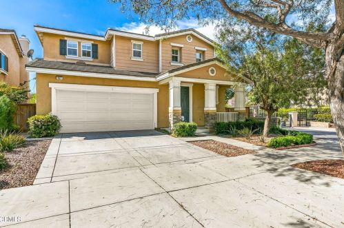 957 Entrada Dr, Oxnard, CA 93030-0159