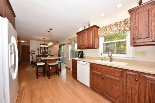 8096 61, Milwaukee WI 53223-3502 exterior