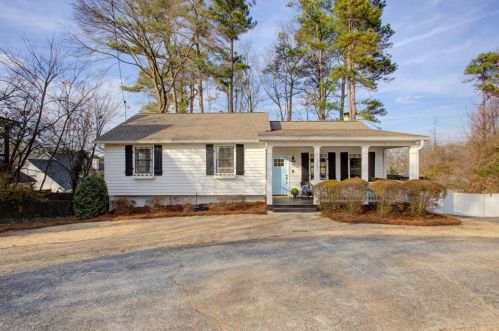 1105 Church St, Smyrna, GA 30080-3515