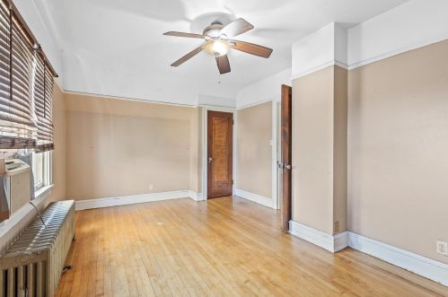 3040 62, Milwaukee WI 53214-1821 exterior