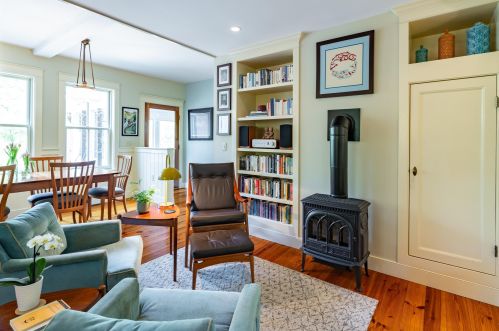 79 Mtn Rd, Concord NH 03301-6902 exterior