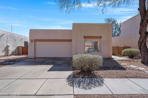8868 Desert Lavender Pl, Tucson AZ  85715-5920 exterior