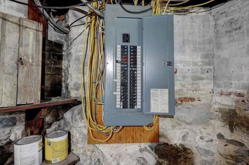 141 Governor St, Providence RI 02906-3058 exterior