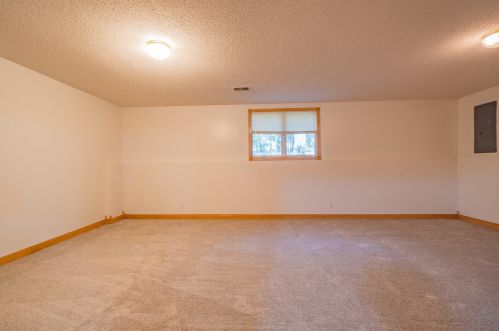 3470 Polonaise Dr, Meskegon MI 49442-1775 exterior