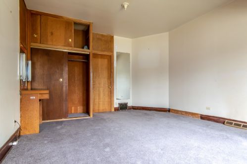 14206 Lincoln Ave, Dolton IL 60419-2340 exterior