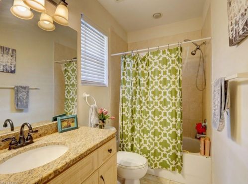 2507 54 Ave, Naples FL 34120-1482 exterior