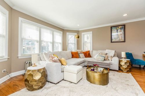 7930 Fletcher St, Chicago, IL 60707-1032