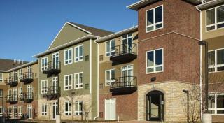 15430 Founders Ln, Saint Paul MN  55124-6066 exterior