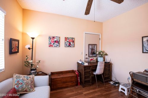 5966 Sun County Blvd, Tucson AZ 85712-2346 exterior