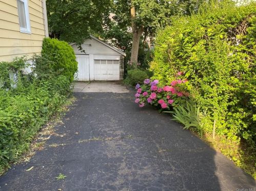 447 2 Ave, Mount Vernon NY 10550-4503 exterior