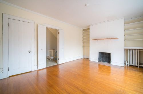 2929 Smt Ave, Milwaukee WI 53211-3441 exterior