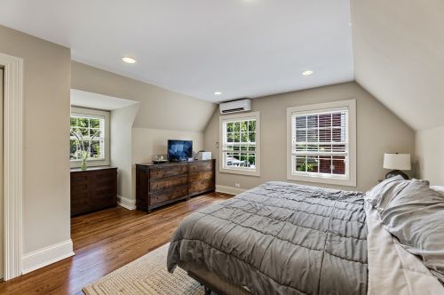 6853 Kildare Ave, Chicago IL 60803-2108 exterior