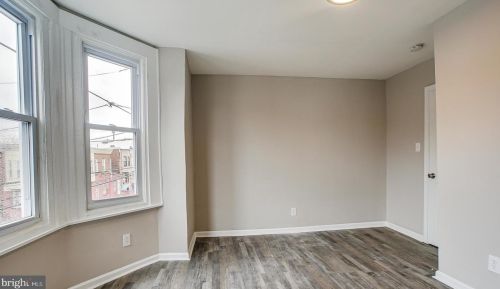 2028 Mckean St, Philadelphia PA 19145-2827 exterior