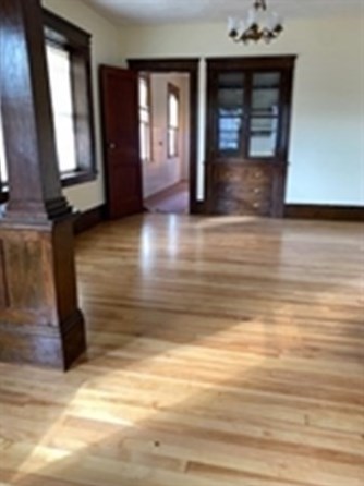 87 King Philip Rd, Worcester MA 01606-2363 exterior