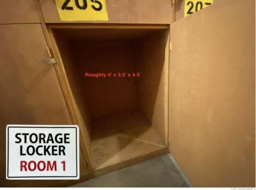 910 Ahana St, Honolulu HI  96814-2421 exterior