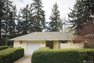 13303 23rd Pl, Seattle WA  98125-4213 exterior