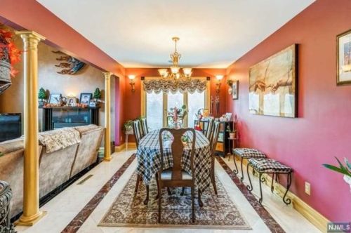 18 Cedarwood Ter, West Paterson NJ exterior