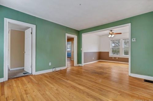 28 William St, Wallingford CT  06492-3626 exterior