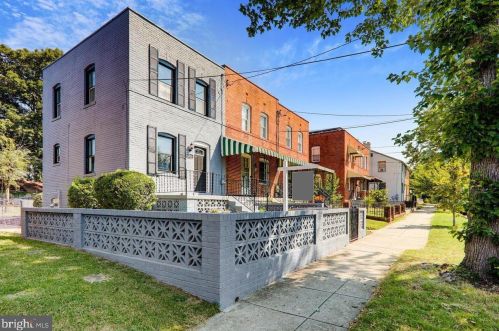 4526 Eads Pl, Washington DC  20019-4763 exterior