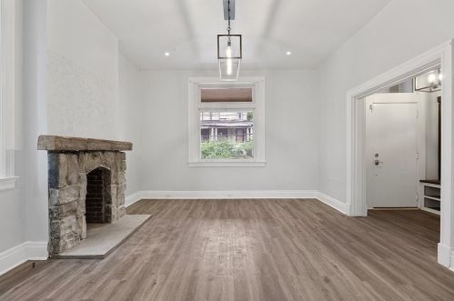 3825 California Ave, Pittsburgh PA 15212-1633 exterior