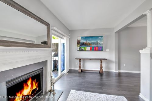 44 Pate Dr, Middletown NJ 07748-1700 exterior