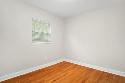 2012 Chelsea St, Tampa FL  33610-6124 exterior