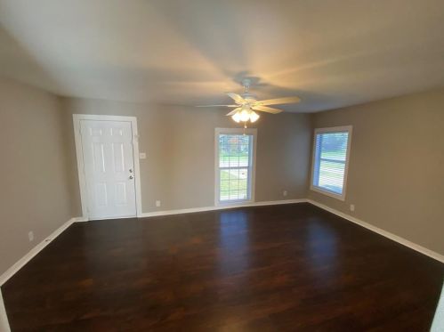 3532 Cedar Lake Dr, Dallas TX  75227-5511 exterior